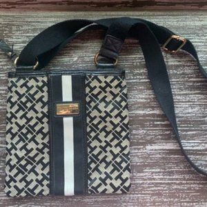 Tommy Hilfiger Monogram Signature Canvas Crossbody